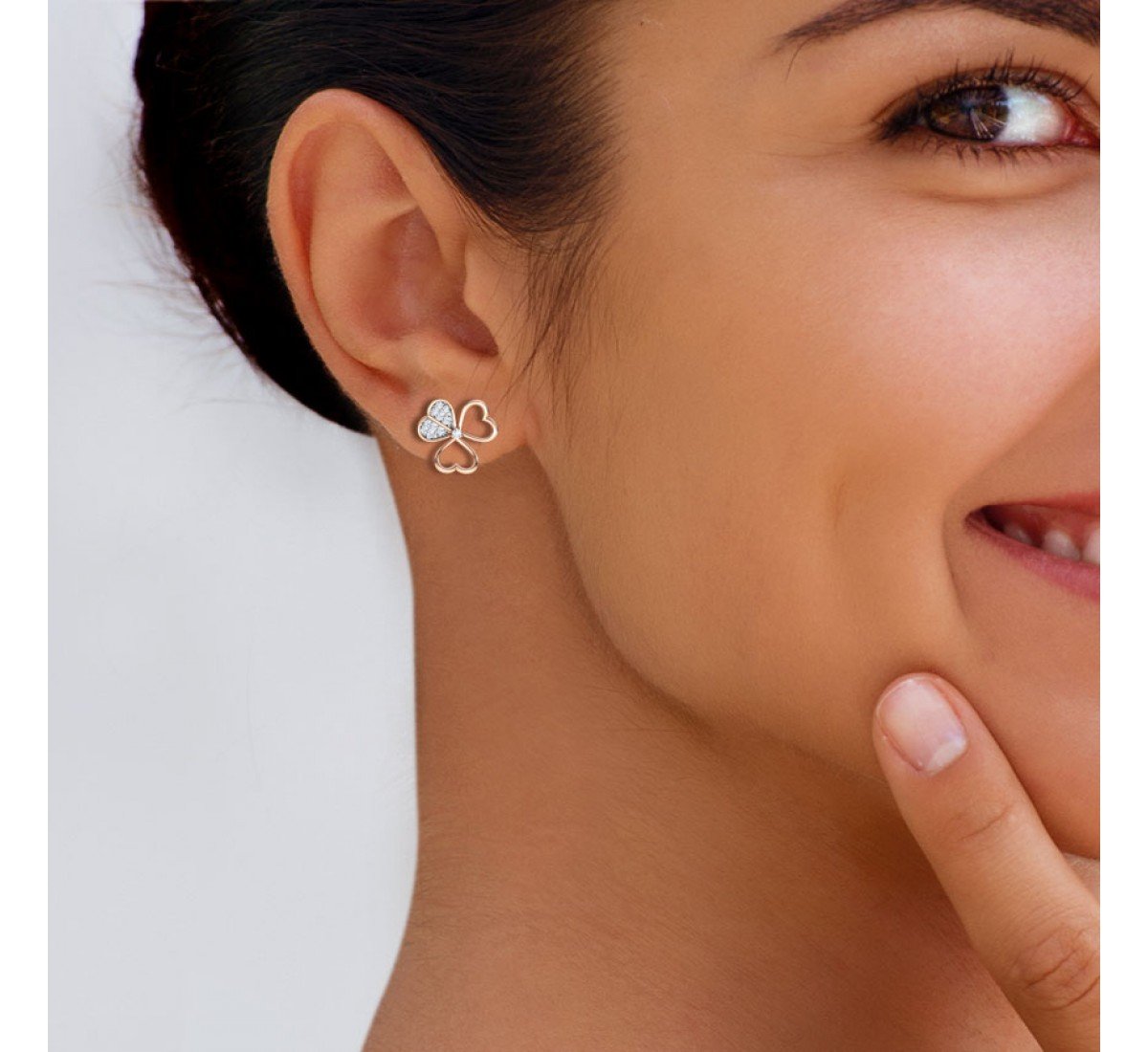 The Echo Daimond Earrings