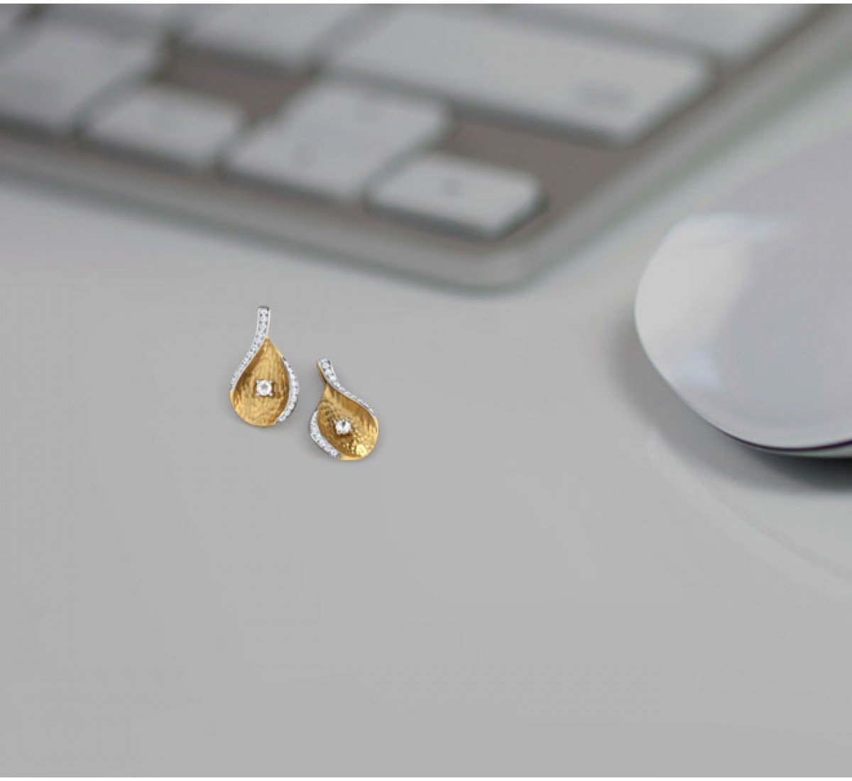 Xenon Diamond Earrings