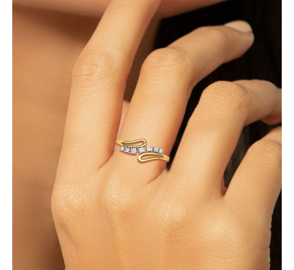 Essence Scatter Diamond Ring