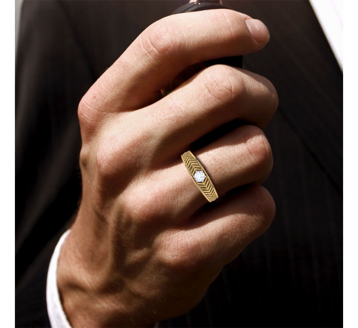 Essence Carl Diamond Ring