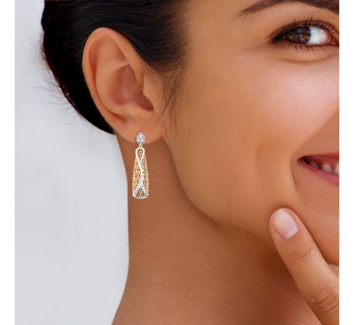 Ishya Diamond Earrings