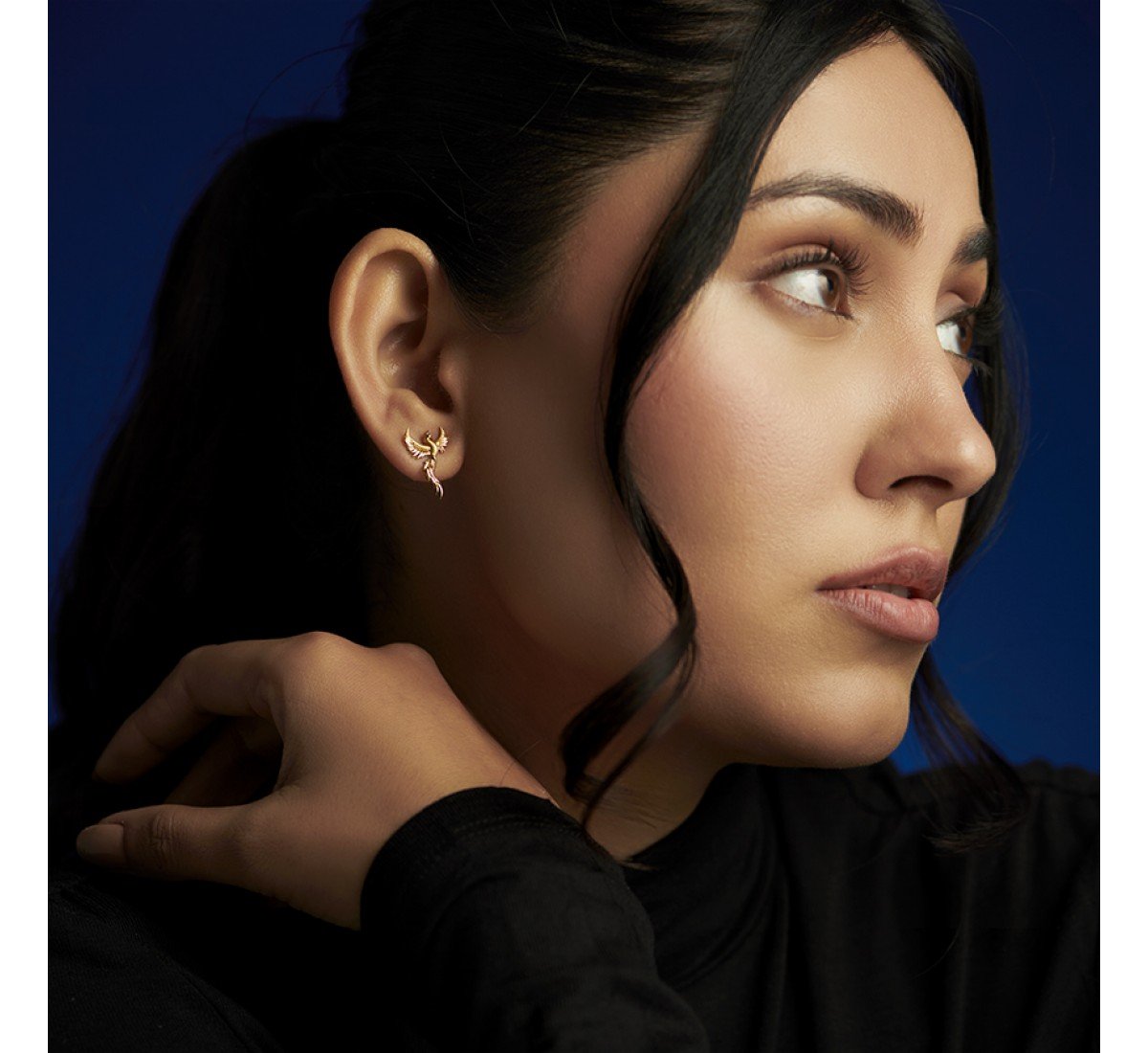 Kamna Stud Earrings