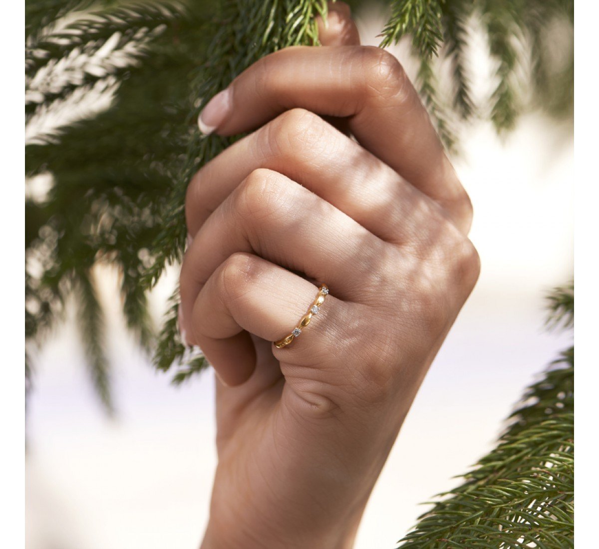 Fulki Minimal Diamond Ring