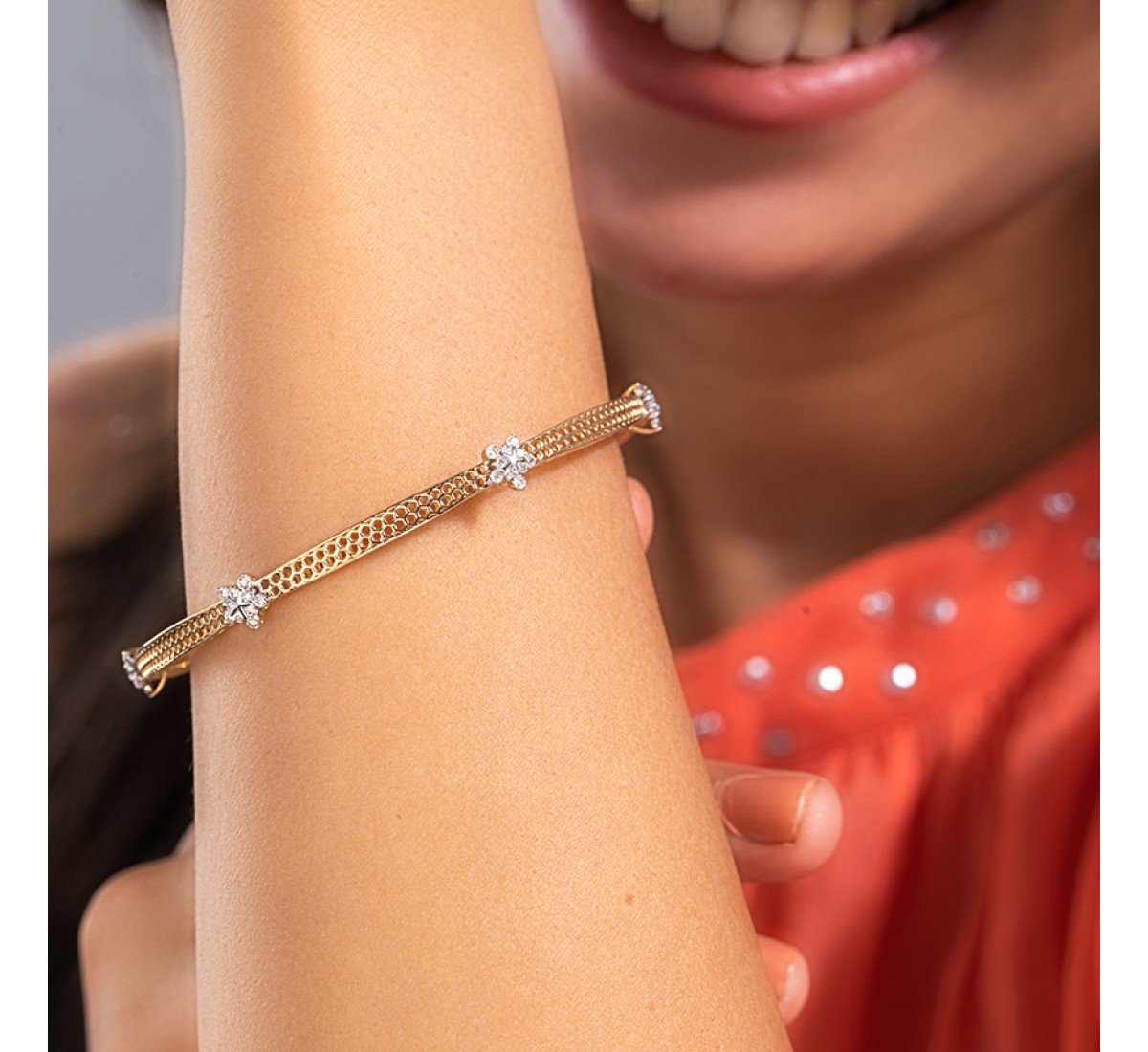 Dharma Mesh Diamond Bangle