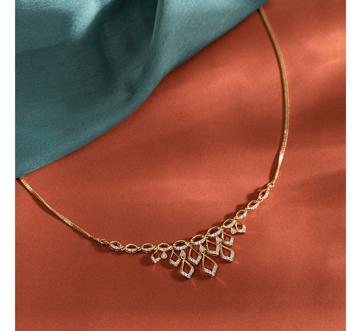 Ineffable Diamond Necklace