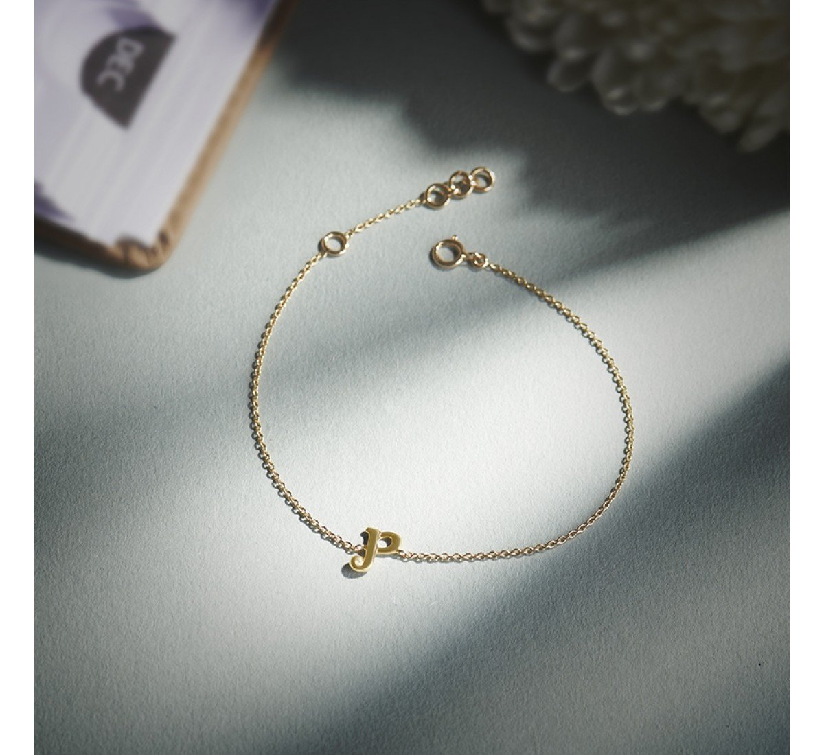 Traditional Gold Alphabet P Bracelet