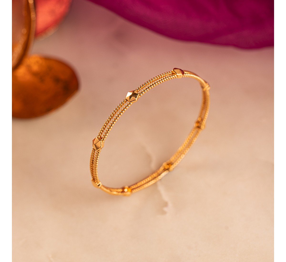 Anna Gold Bangles