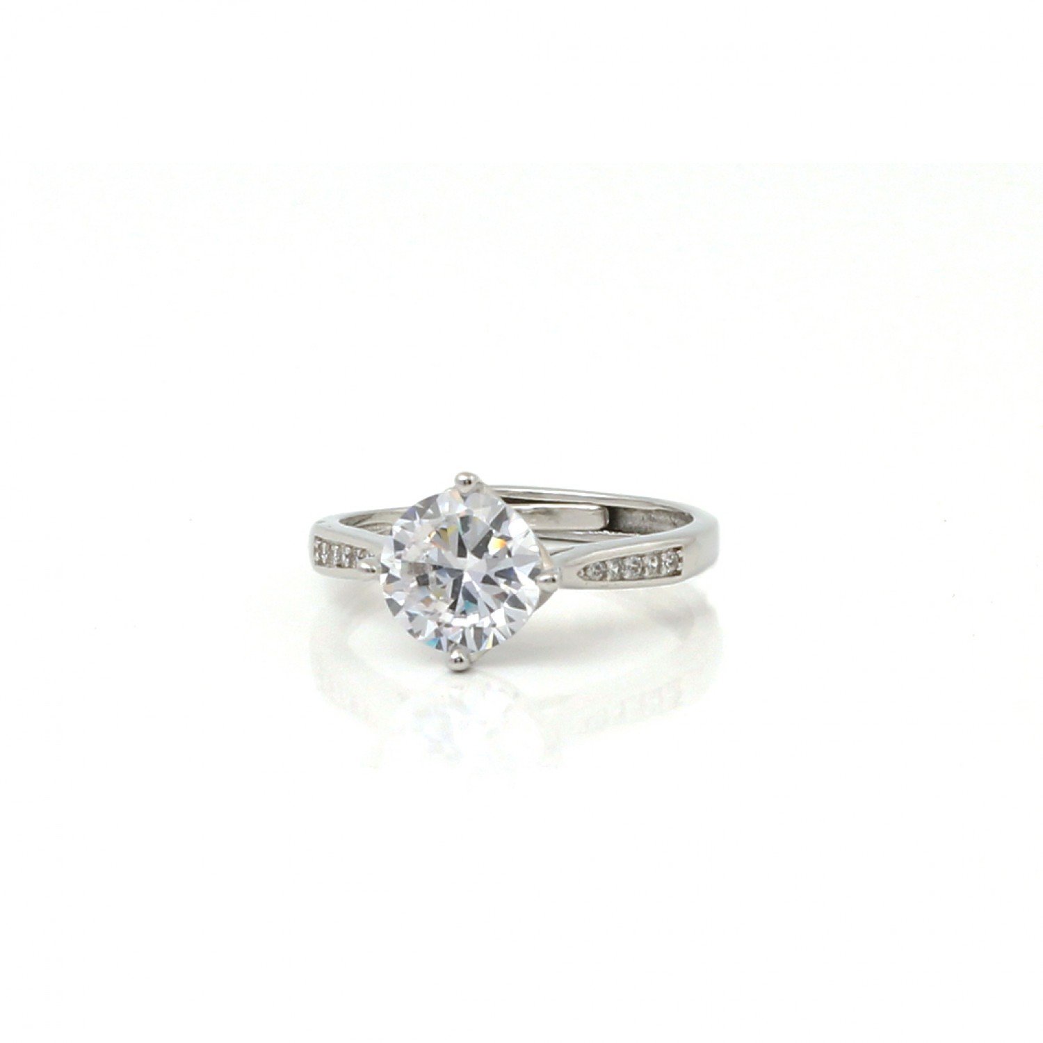 Silver Solitaire Zircon Elegant Ring