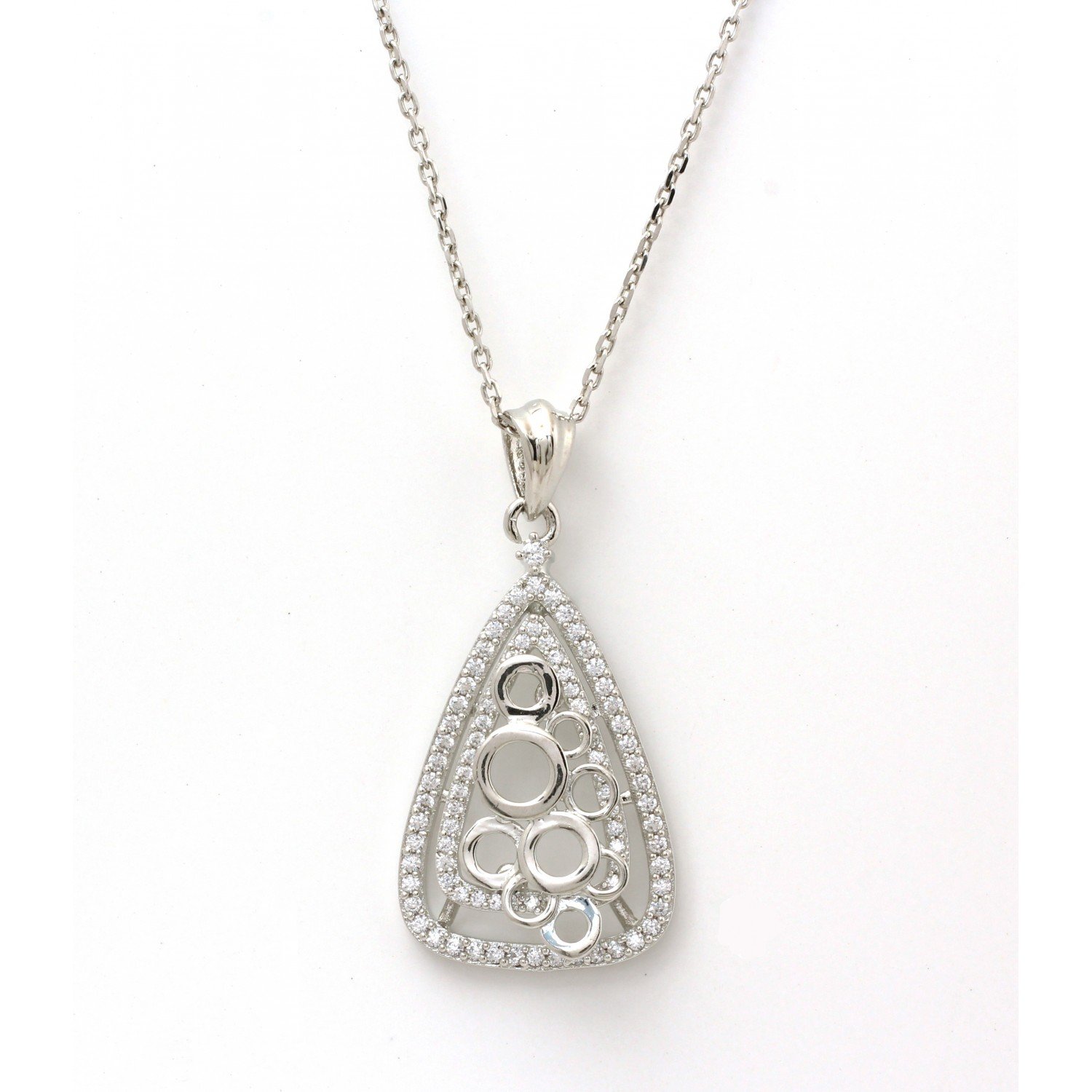 Silver Victory Triangle Pendnet