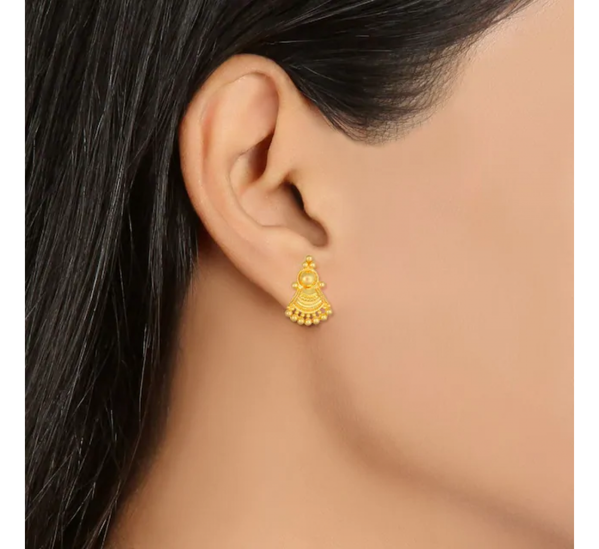 Timeless Beauty Gold Stud