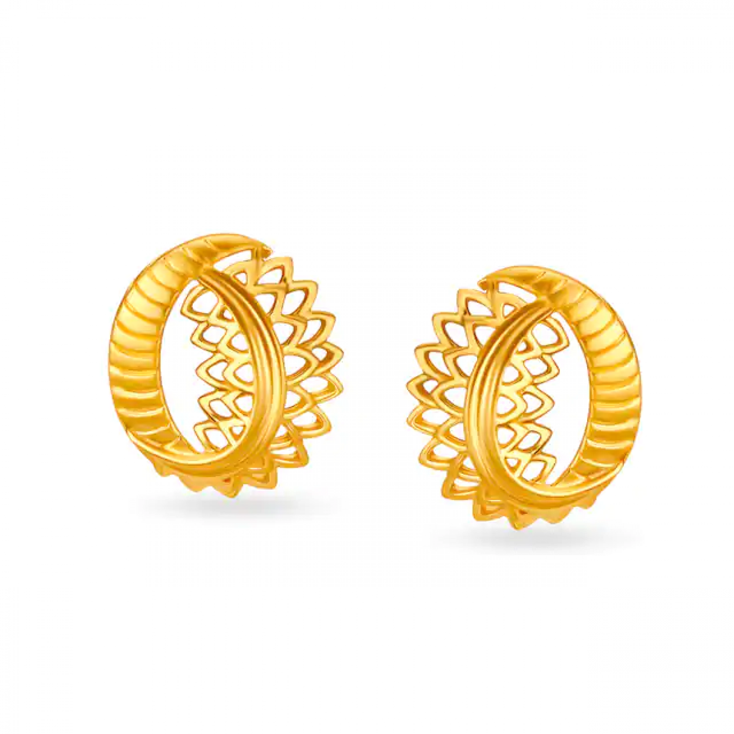 Stylish Gold Mesh Pendant Set