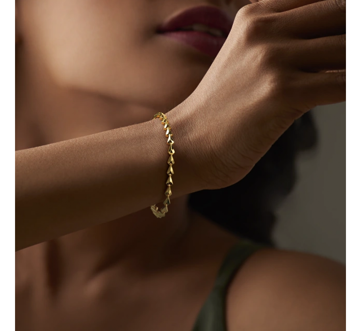 Noah Tennis Link Gold Bracelet