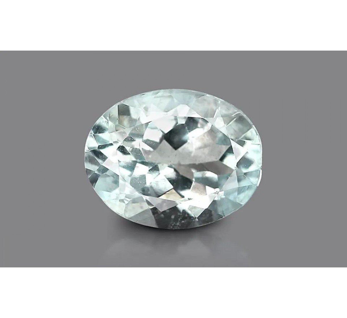 Aquamarine 10X8 MM 2.29 Carats