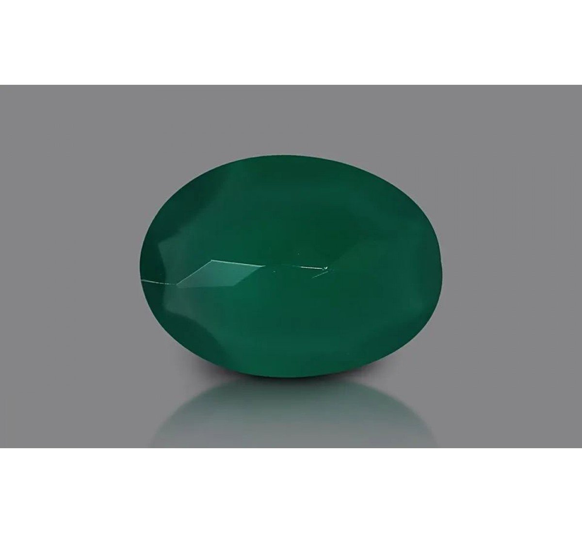Green Onyx 14X10 MM 3.90 Carats