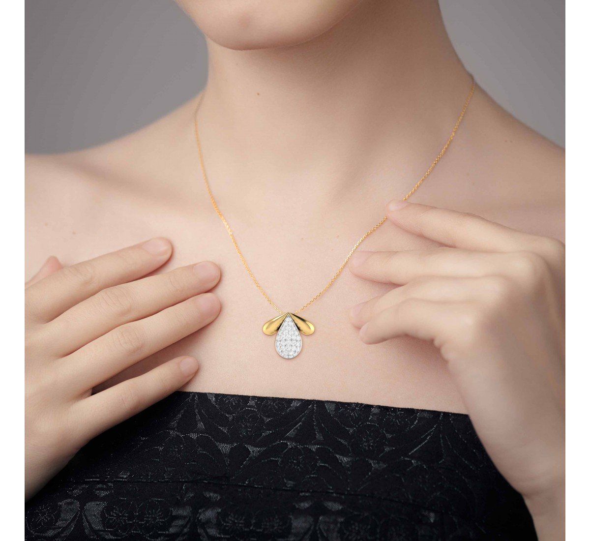 Prisma Diamond Pendant