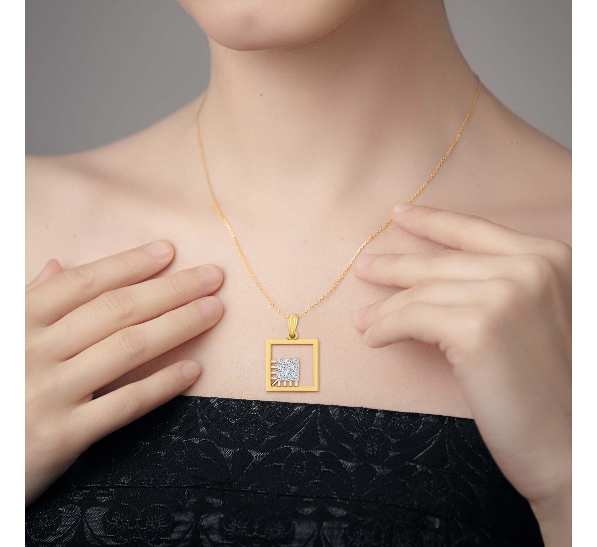 Fadona Diamond Pendant
