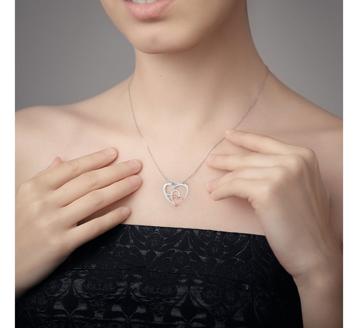 Marvel Glam Pendent